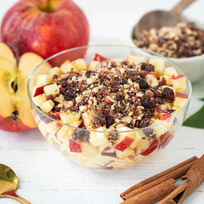 Raw Apple Crumble